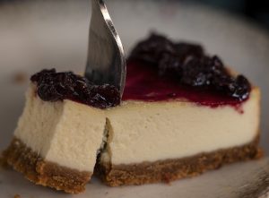blueberry cheesecake, dessert, fork-5988437.jpg